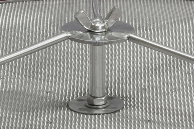 "Паук"- фиксатор фильтратора/гидролатора для куба 17/25/27 литров v2.0 серии D320 "Паук"- фиксатор фильтратора/гидролатора для куба 17/25/27 литров v2.0 серии D320