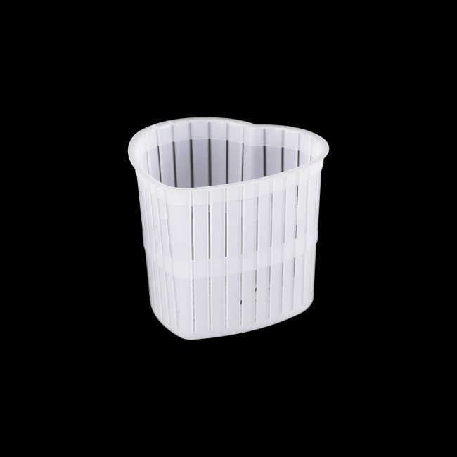 Форма для сыра "Сердечко" 60/80 гр. 5*6*5 Форма для сыра "Сердечко" 60/80 гр. 5*6*5