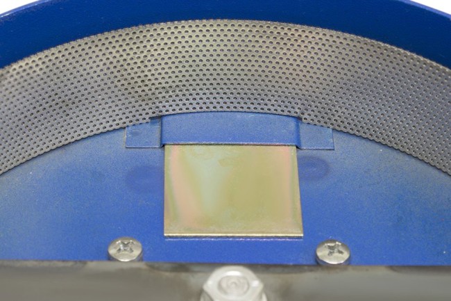 Сито для зернодробилки "Фермер" ячейка 1 мм. Сито для зернодробилки "Фермер" ячейка 1 мм.