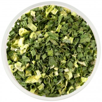 Лук сушеный зеленый резаный 50 гр. Лук сушеный зеленый резаный 50 гр.