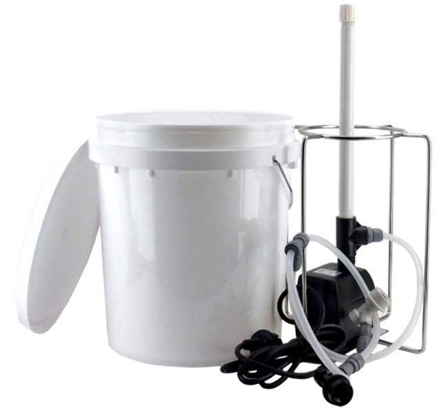 Устройство для мойки кегов и ферментеров «Bucket Blaster» Устройство для мойки кегов и ферментеров «Bucket Blaster»